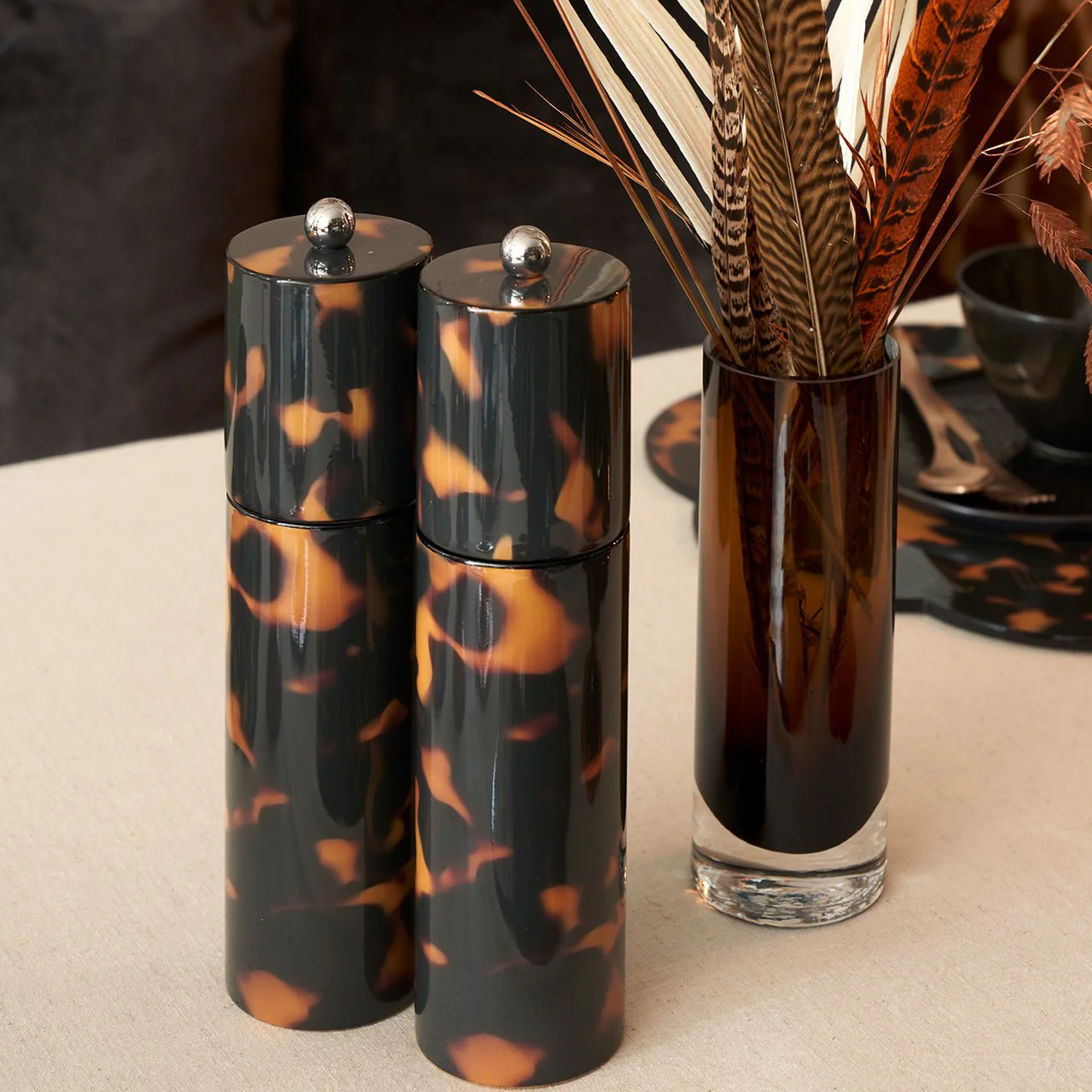 Faux Tortoiseshell Round Column Salt or Pepper Mill - Image 4