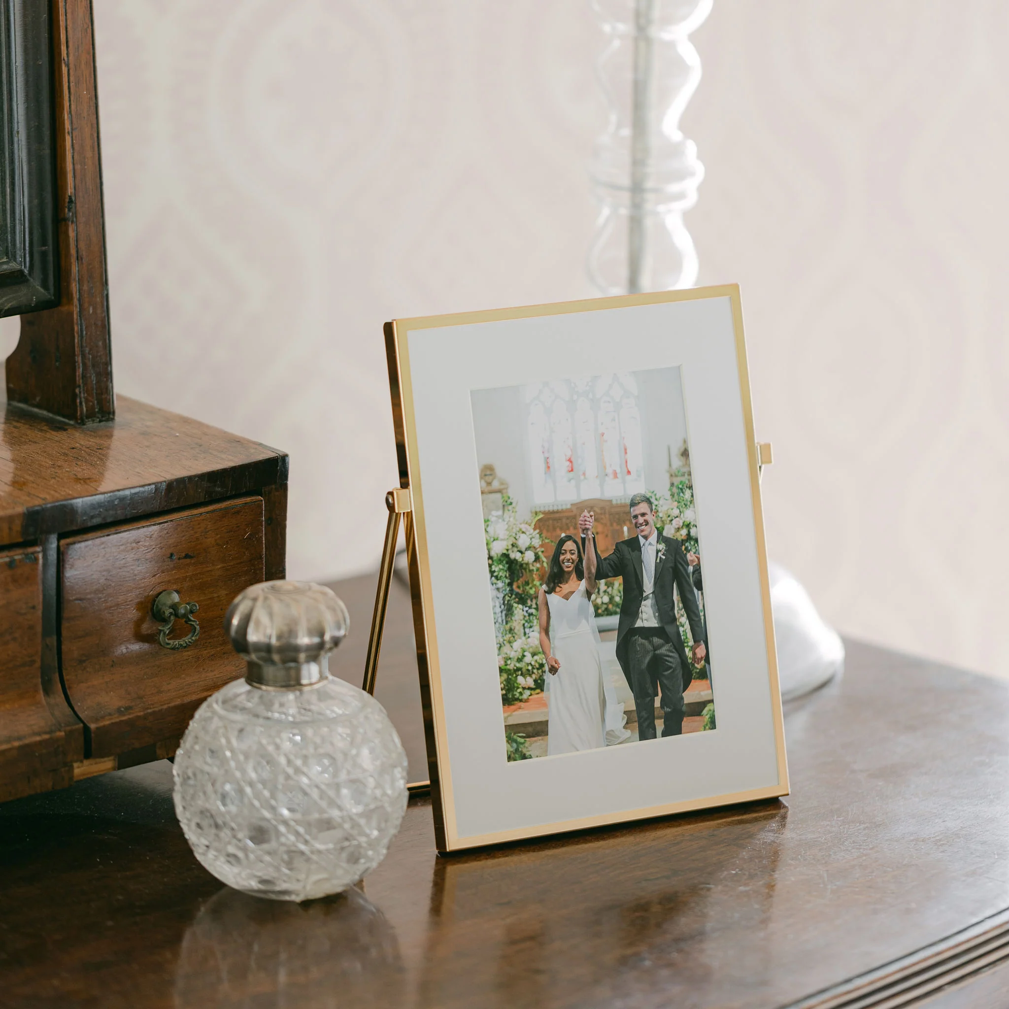 Gold Easel Frame - Image 2