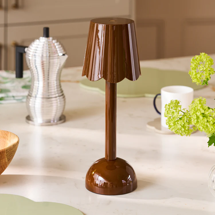 Chocolate Scallop Rechargeable LED Lamp - Image 2