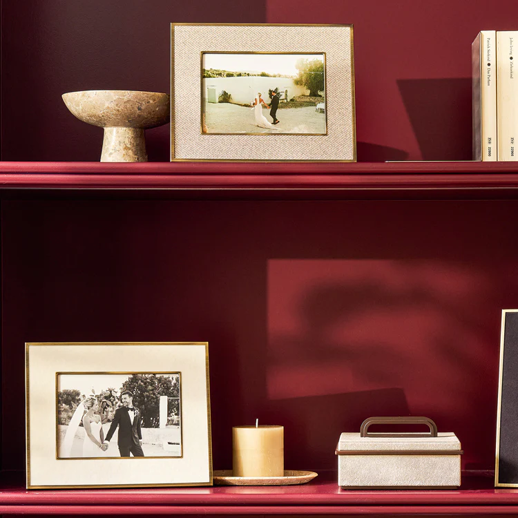 Sophie Paterson Photo Frame Cream Velvet 5 x 7" - Image 2