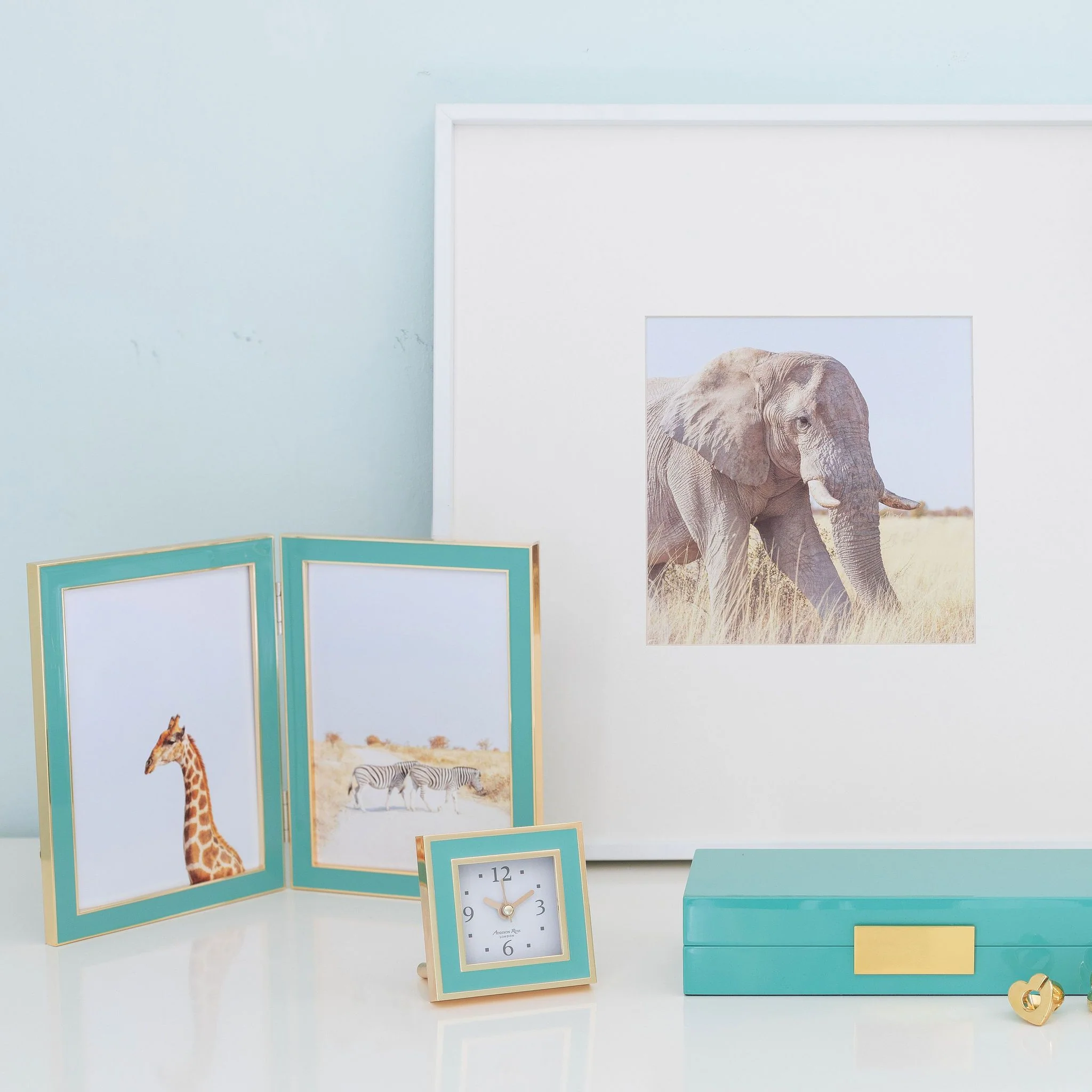 Turquoise Jewellery Box with Gold - Image 3