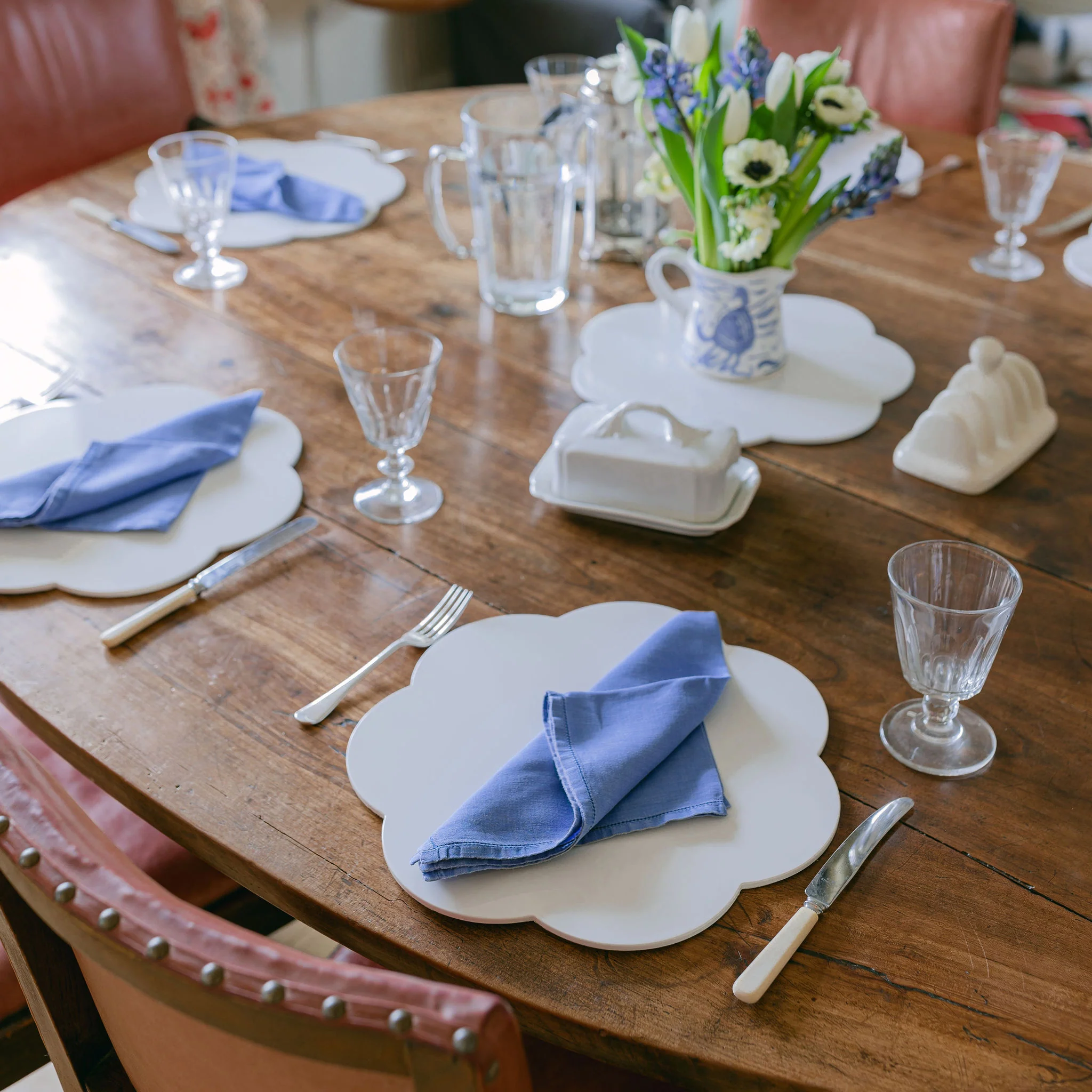 White Lacquer Placemats – Set of 4 - Image 3